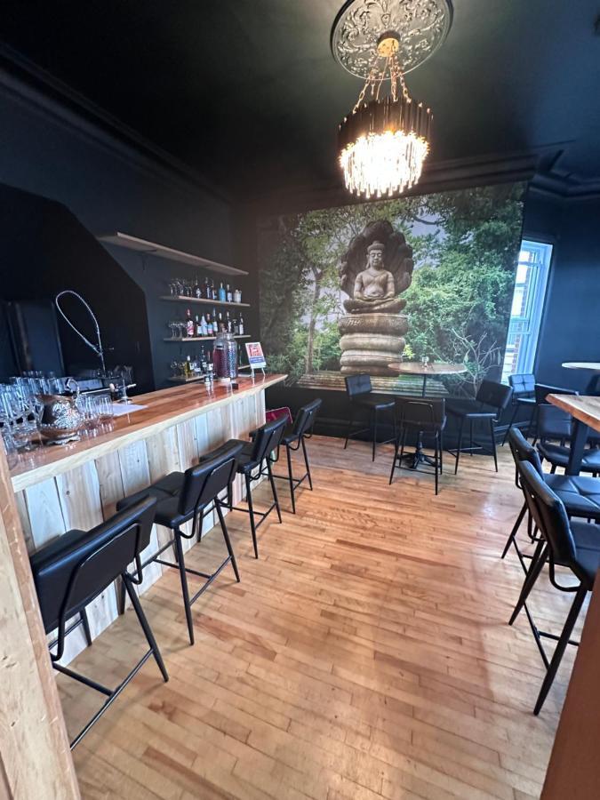 Auberge Et Bistro Namaste Lachute Zewnętrze zdjęcie